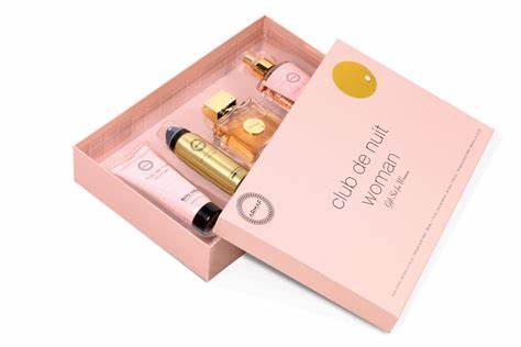 SET CLUB DE NUIT WOMAN 4 PIEZAS